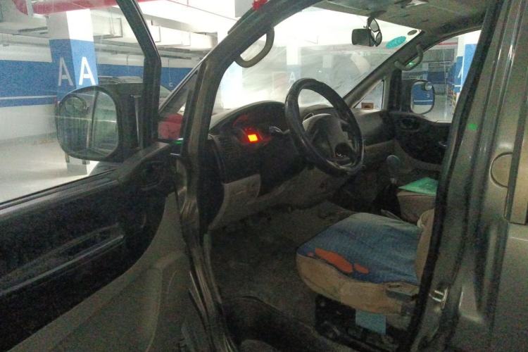 Used FORTHING Lingzhi 2014 V3 1.5L 7-Seater Standard Model II Driver Seat