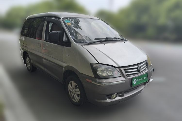 Used FORTHING Lingzhi 2014 M3 1.6L 7-Seater Comfort Model Front Right 45 Deg