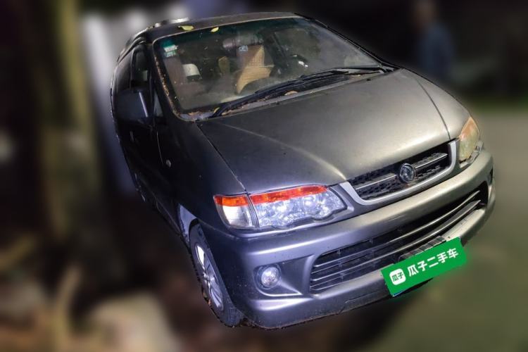Used FORTHING Lingzhi 2014 V3 1.5L 7-Seater Comfort Model Front Right 45 Deg