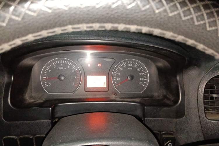 Used FORTHING Lingzhi 2014 V3 1.5L 7-Seater Standard Model II Instrument Cluster