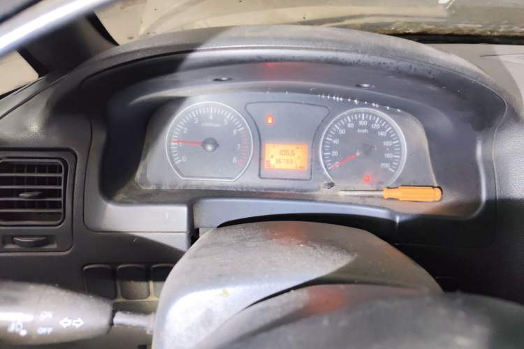 Used FORTHING Lingzhi 2014 V3 1.5L 7-Seater Comfort Model Instrument Cluster