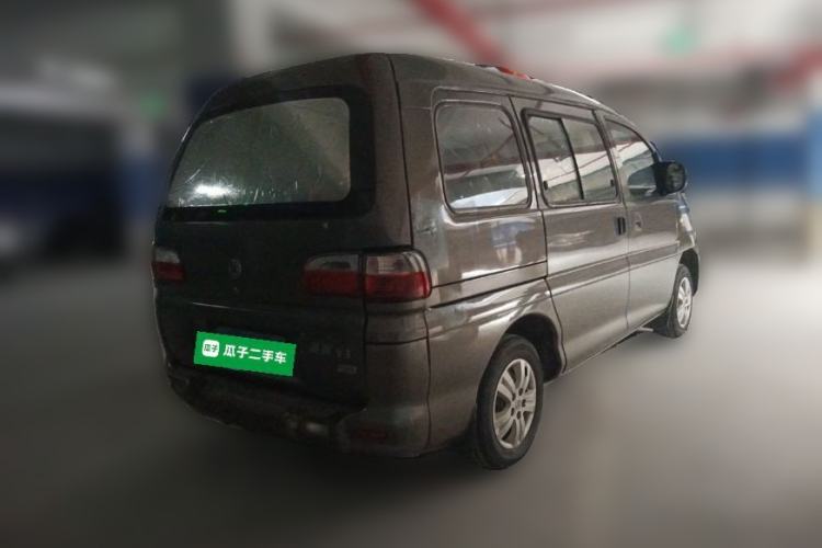 Used FORTHING Lingzhi 2014 V3 1.5L 7-Seater Standard Model II Rear Right 45 Deg