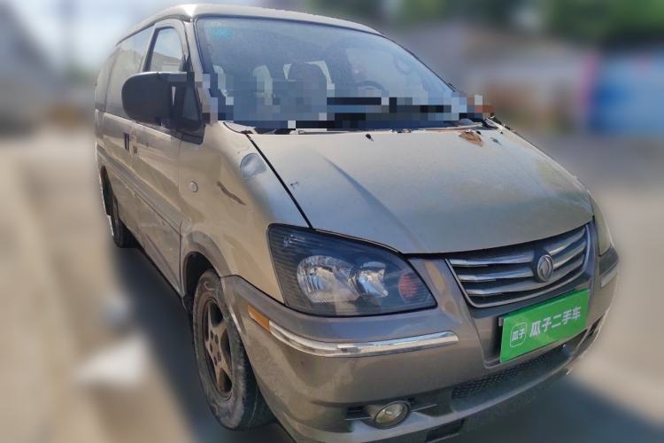 Used FORTHING Lingzhi 2014 M3 1.6L 7-Seater Luxury Model Front Right 45 Deg