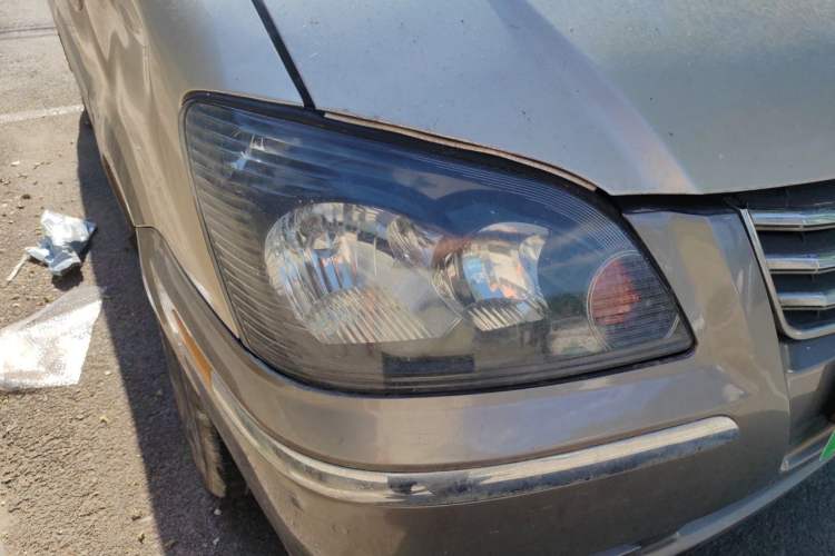 Used FORTHING Lingzhi 2014 M3 1.6L 7-Seater Luxury Model Right Front Headlight