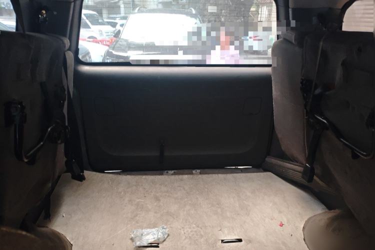 Used FORTHING Lingzhi 2014 M5 Q3 2.0L 7-seat Long-Wheelbase Comfort Version Trunk