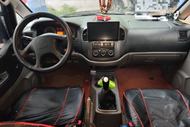 Used FORTHING Lingzhi 2014 V3 1.5L 7-Seater Standard Model II Center Console