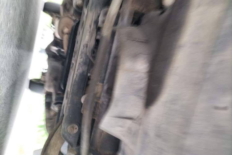 Used FORTHING Lingzhi 2014 V3 1.5L 7-Seater Comfort Model Chassis Front