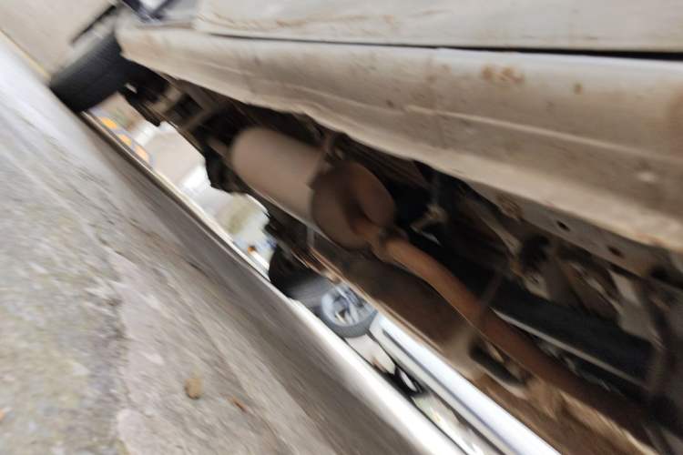 Used FORTHING Lingzhi 2014 V3 1.5L 5-seat Standard Model I Chassis Front Right