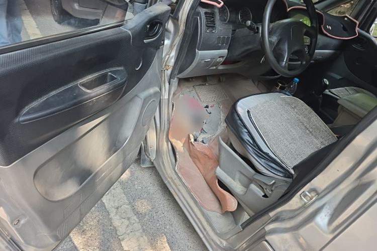 Used FORTHING Lingzhi 2014 M3 1.6L 7-Seater Comfort Model Driver Seat