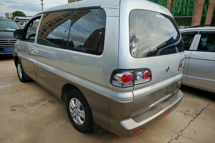 Used FORTHING Lingzhi 2014 M3 1.6L 7-seater Standard Model Exterior 7