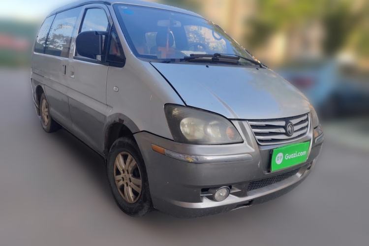 Used FORTHING Lingzhi 2014 M3 1.6L 7-Seater Comfort Model Front Right 45 Deg