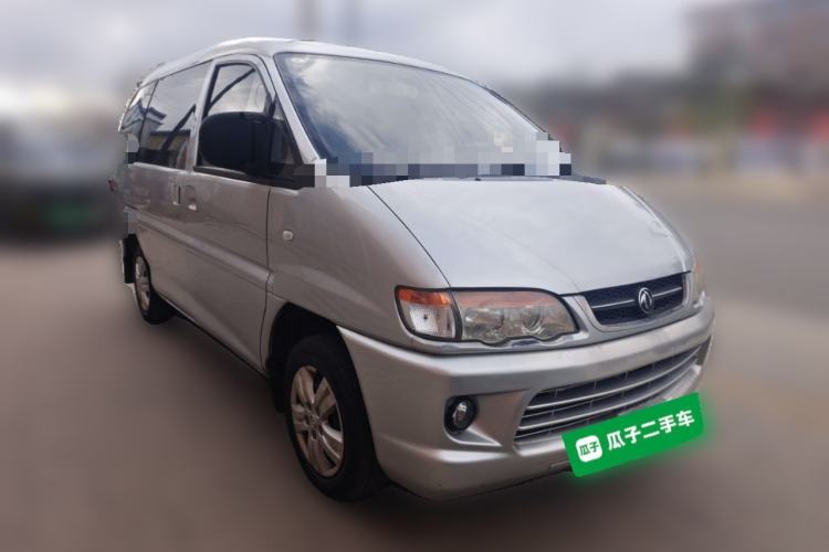 Used FORTHING Lingzhi 2014 V3 1.5L 7-Seater Comfort Model Front Right 45 Deg
