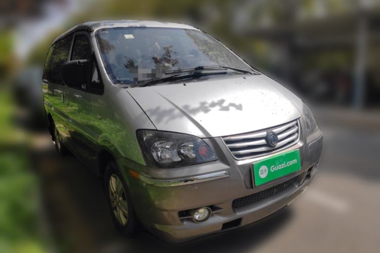 Used FORTHING Lingzhi 2014 M3 1.6L 7-Seater Comfort Model Front Right 45 Deg