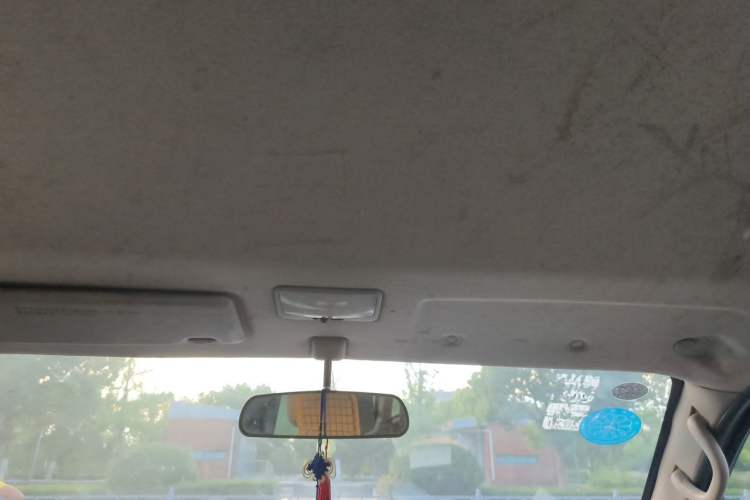 Used FORTHING Lingzhi 2014 V3 1.5L 7-Seater Standard Model II Headliner