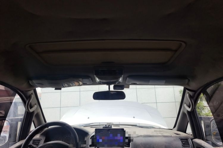 Used FORTHING Lingzhi 2014 M5 Q3 2.0L 7-seat Short-Wheelbase Luxury Model Headliner