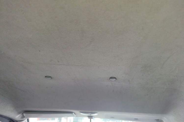 Used FORTHING Lingzhi 2014 V3 1.5L 7-Seater Comfort Model Headliner