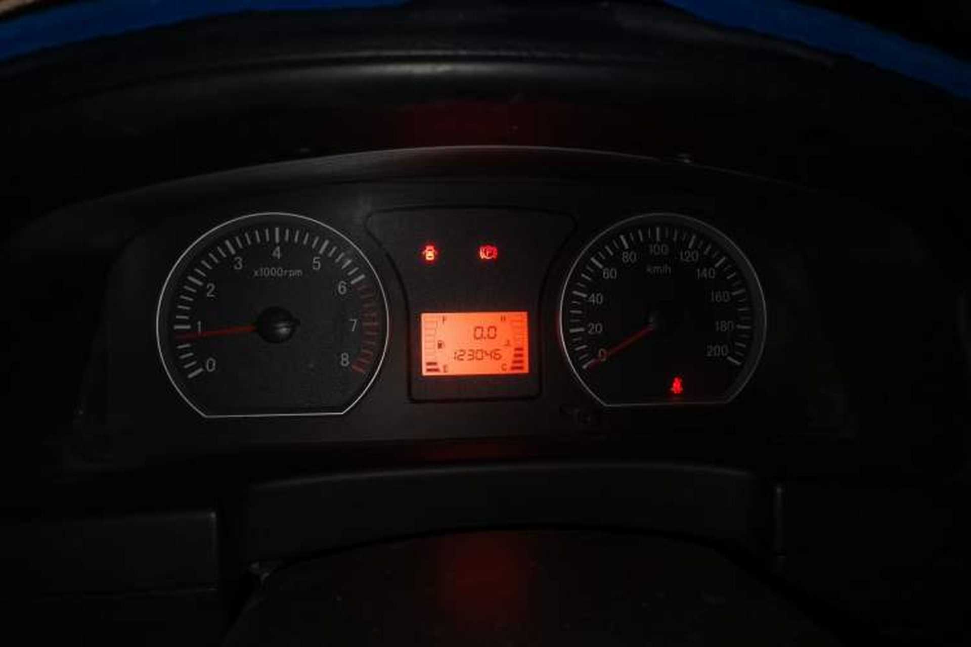 Used FORTHING Lingzhi 2014 M3 1.6L 7-Seater Comfort Model Instrument Cluster