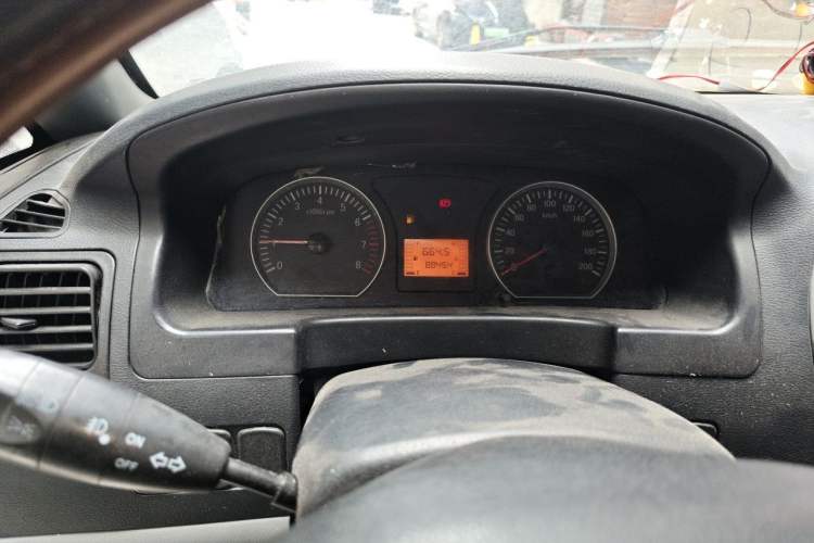 Used FORTHING Lingzhi 2014 M3 1.6L 7-Seater Comfort Model Instrument Cluster