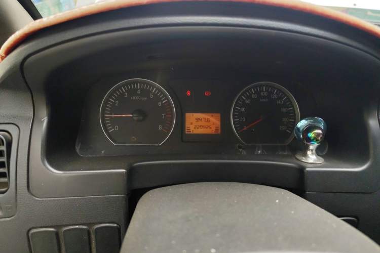 Used FORTHING Lingzhi 2014 V3 1.5L 7-Seater Comfort Model Instrument Cluster
