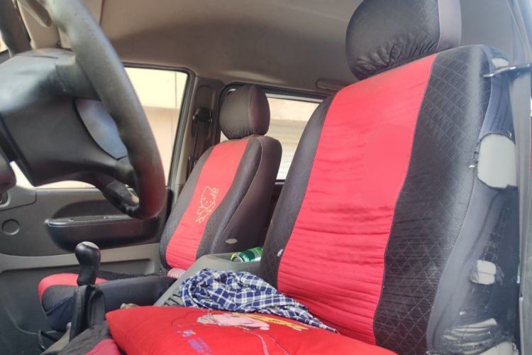 Used FORTHING Lingzhi 2014 M3 1.6L 7-Seater Comfort Model Left Front Seat
