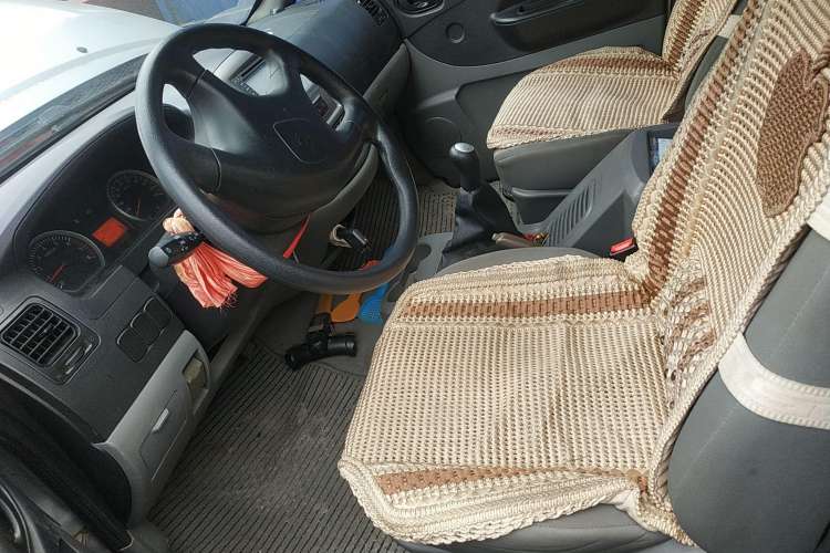 Used FORTHING Lingzhi 2014 M3 1.6L 7-seater Standard Model Left Front Seat