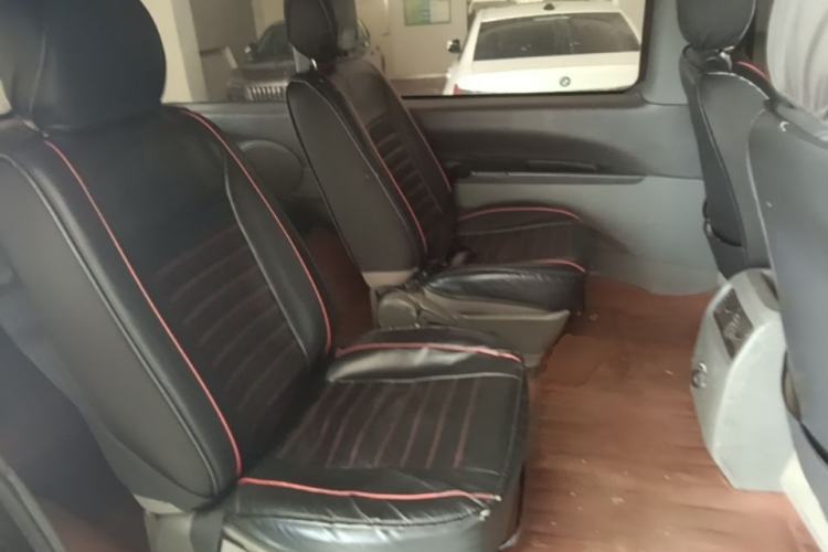 Used FORTHING Lingzhi 2014 M3 1.6L 7-Seater Comfort Model Left Rear Seat