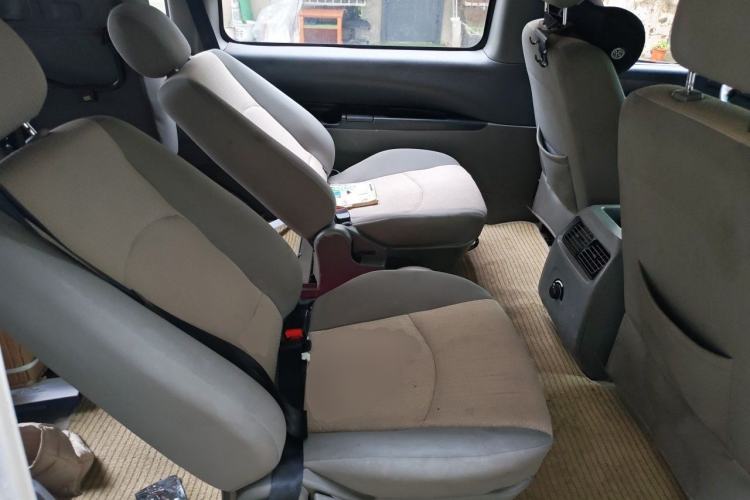 Used FORTHING Lingzhi 2014 M3 1.6L 7-Seater Comfort Model Left Rear Seat