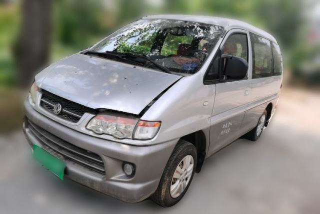 Used FORTHING Lingzhi 2014 V3 1.5L 7-Seater Luxury Model