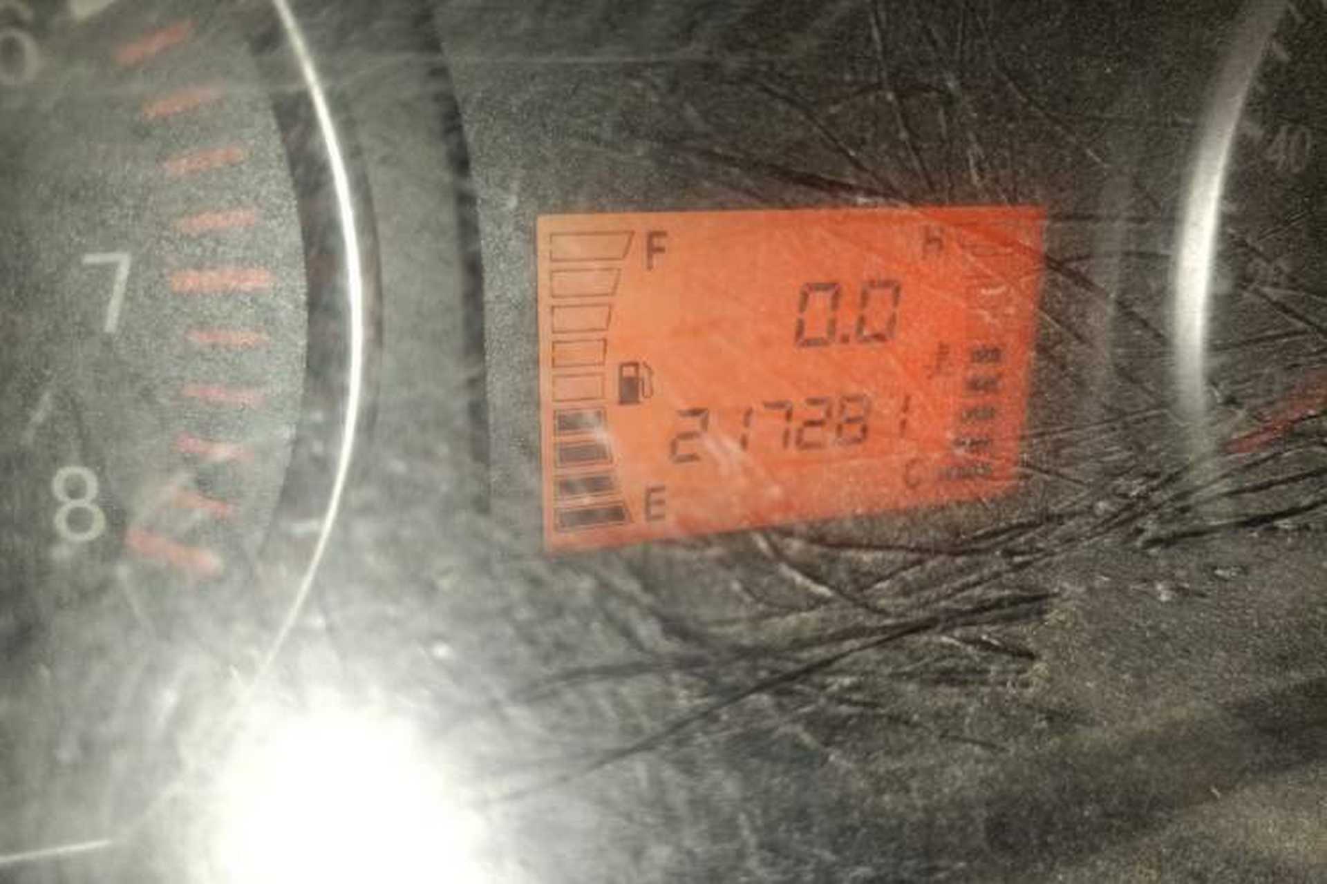 Used FORTHING Lingzhi 2014 V3 1.5L 5-seat Standard Model I Odometer Close Up