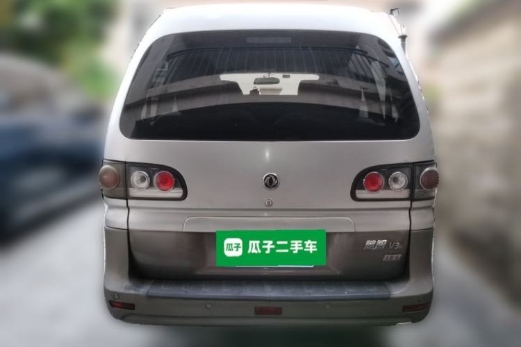 Used FORTHING Lingzhi 2014 V3 1.5L 7-Seater Comfort Model Rear