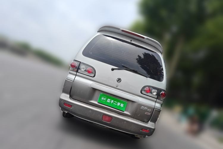 Used FORTHING Lingzhi 2014 M3 1.6L 7-Seater Luxury Model Rear