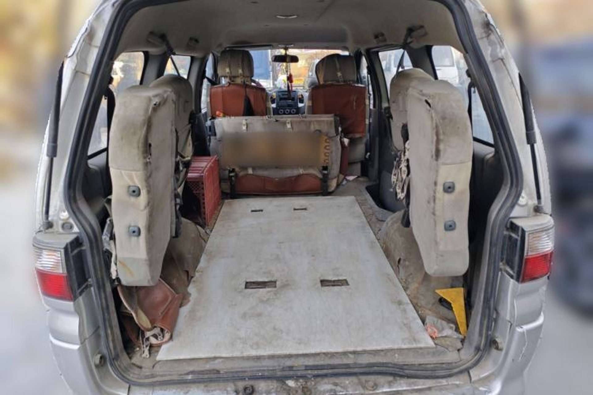Used FORTHING Lingzhi 2014 V3 1.5L 7-Seater Comfort Model Trunk