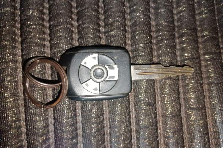 Used FORTHING Lingzhi 2014 M3 1.6L 7-seater Standard Model Vehicle Key