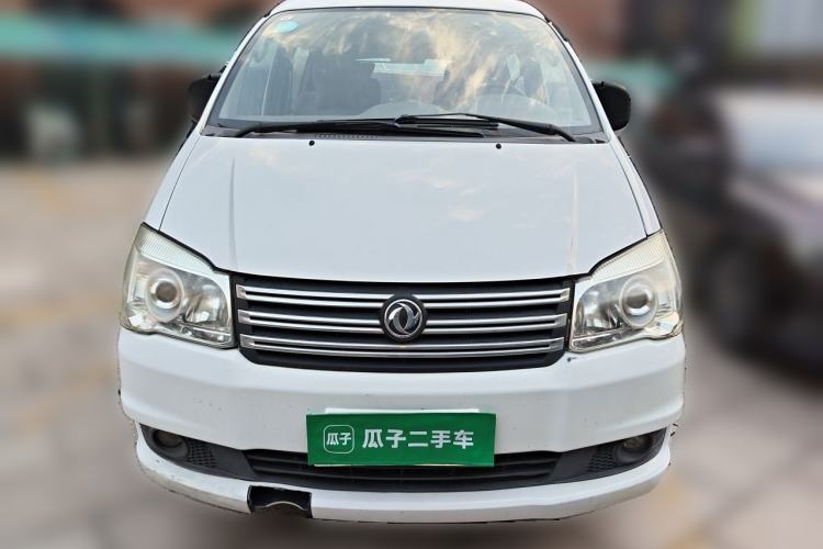 Used FORTHING Lingzhi 2014 M3 1.6L 7-Seater Luxury Model Front