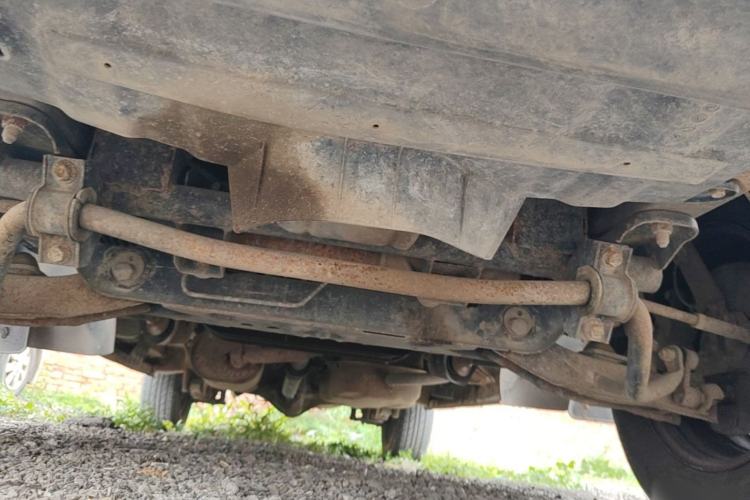 Used FORTHING Lingzhi 2014 V3 1.5L 5-seat Standard Model I Chassis Front