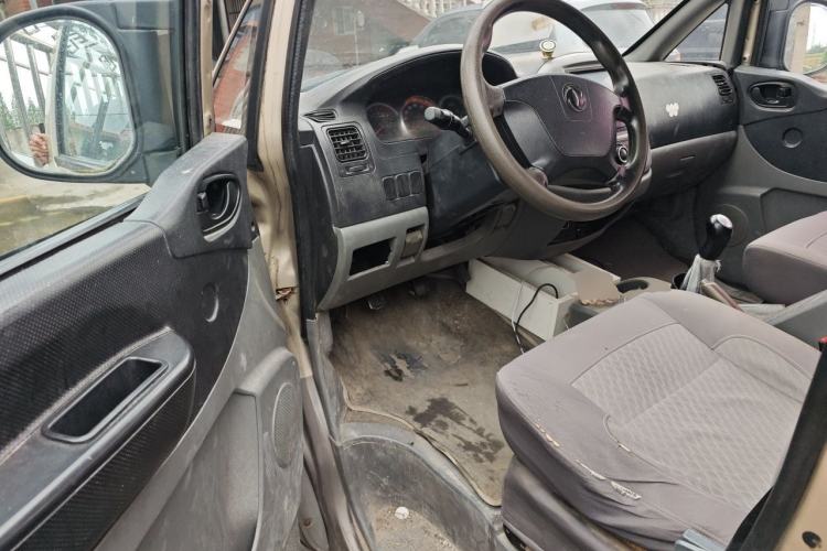 Used FORTHING Lingzhi 2014 M5 Q7 2.0L 7-seat Long-wheelbase Comfort Version Driver Seat