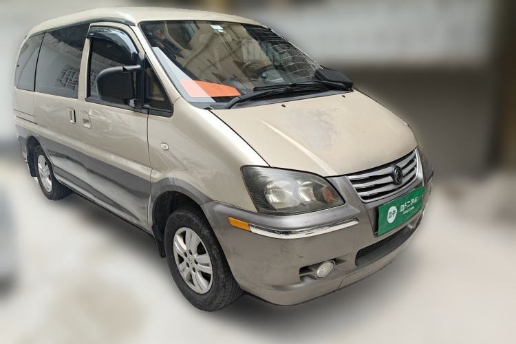 Used FORTHING Lingzhi 2014 M3 1.6L 7-Seater Comfort Model Front Right 45 Deg