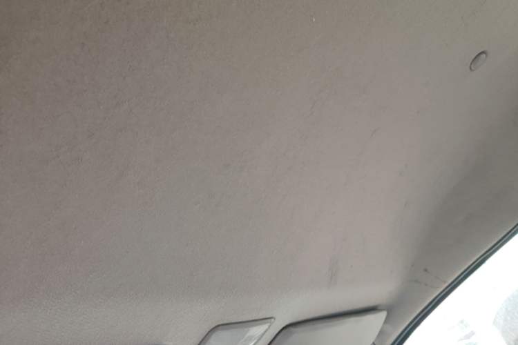 Used FORTHING Lingzhi 2014 V3 1.5L 5-seat Standard Model I Headliner