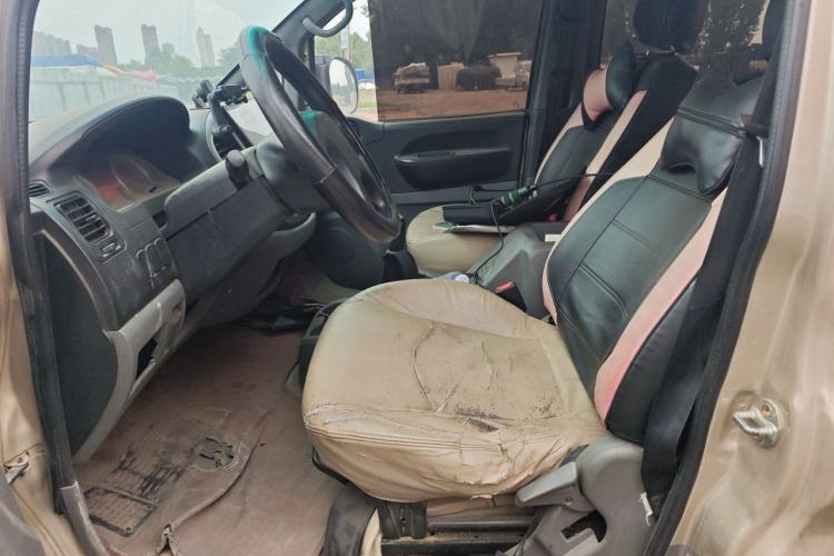 Used FORTHING Lingzhi 2014 M3 1.6L 7-Seater Comfort Model Left Front Seat