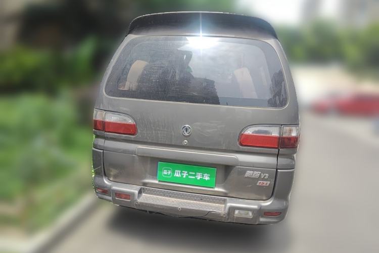 Used FORTHING Lingzhi 2014 V3 1.5L 7-Seater Comfort Model Rear
