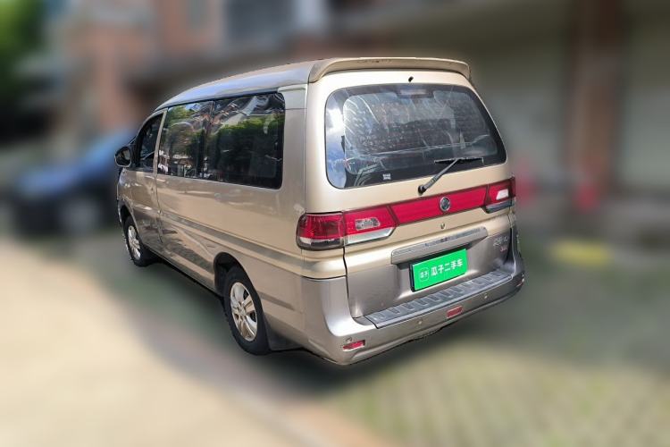 Used FORTHING Lingzhi 2014 M5 Q3 2.0L 7-seat Long-Wheelbase Comfort Version Rear Left 45 Deg
