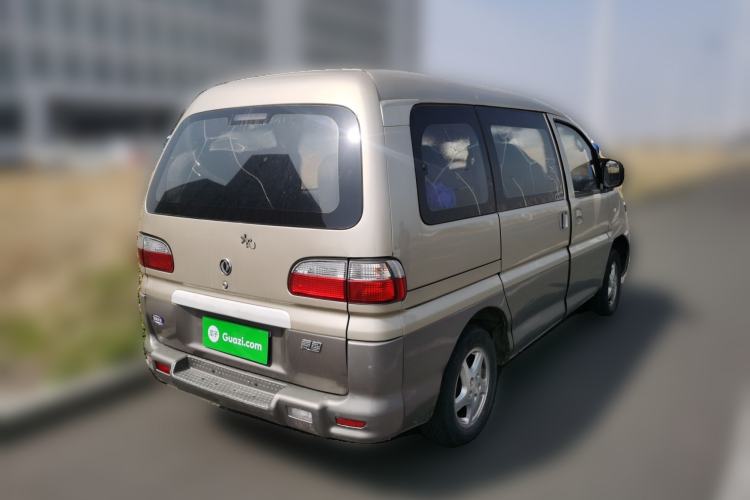 Used FORTHING Lingzhi 2014 V3 1.5L 7-Seater Luxury Model Rear Right 45 Deg