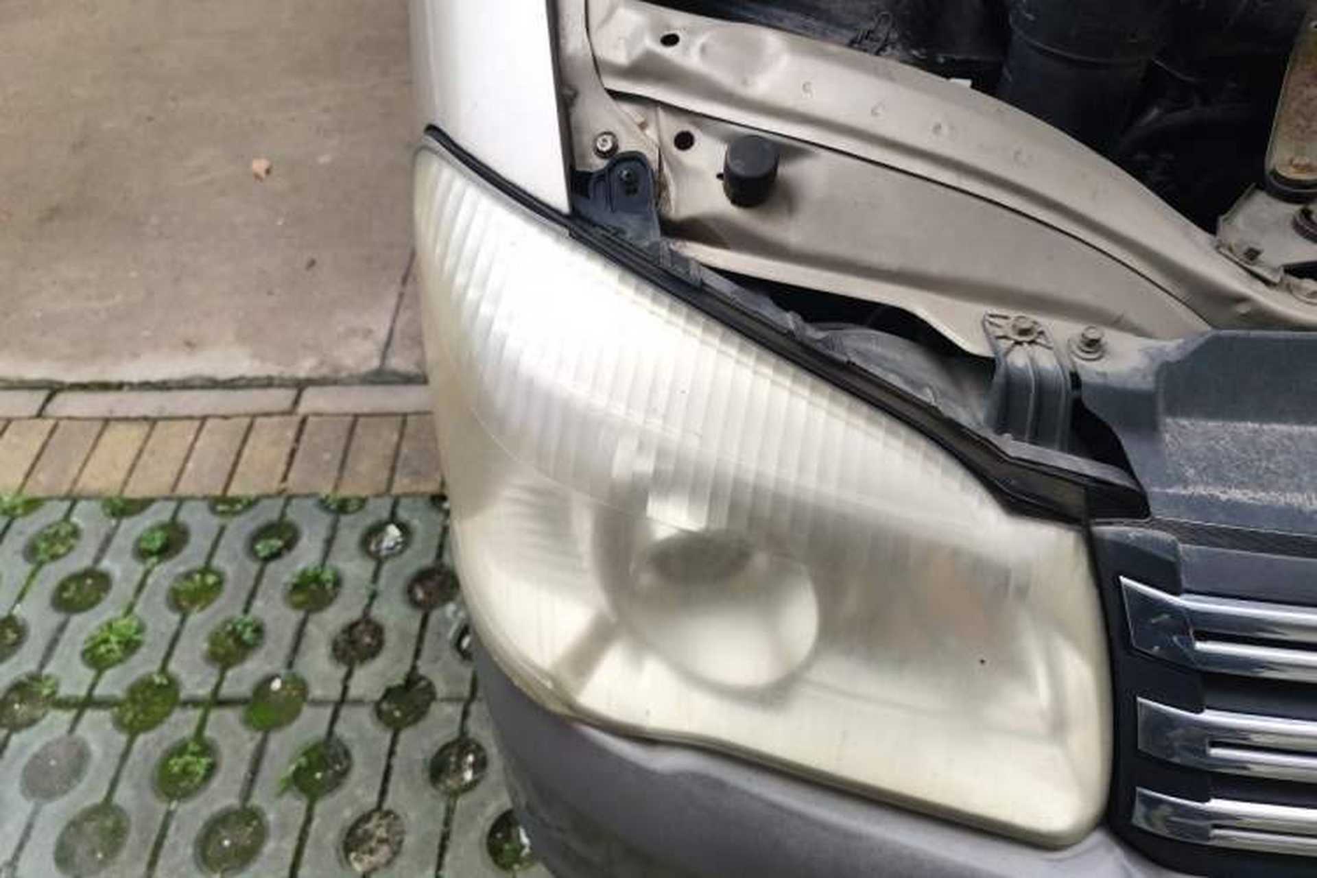 Used FORTHING Lingzhi 2014 M5 Q3 2.0L 7-seat Long-Wheelbase Comfort Version Right Front Headlight