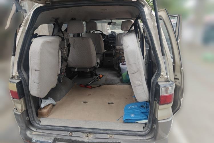 Used FORTHING Lingzhi 2014 V3 1.5L 7-Seater Standard Model II Trunk