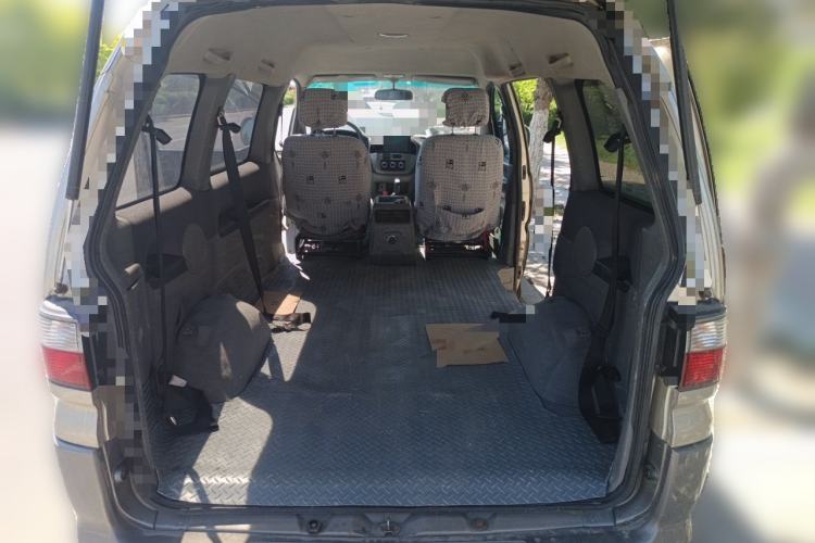 Used FORTHING Lingzhi 2014 V3 1.5L 7-Seater Luxury Model Trunk