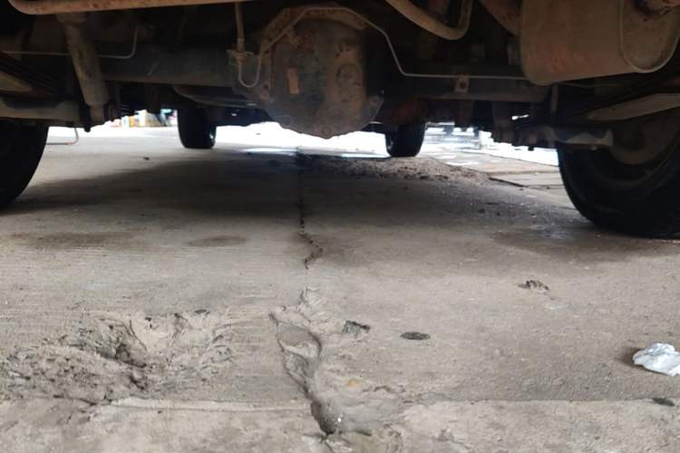 Used FORTHING Lingzhi 2015 V3 1.5L 7-seat Standard Model Chassis Rear