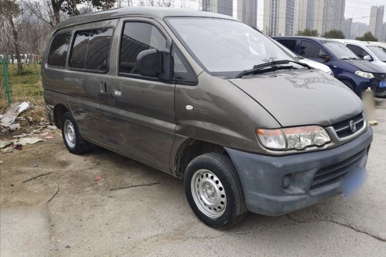 Used FORTHING Lingzhi 2015 V3 1.5L 5-Seater Special Offer Model Exterior 4
