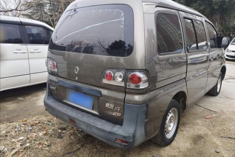 Used FORTHING Lingzhi 2015 V3 1.5L 5-Seater Special Offer Model Exterior 9