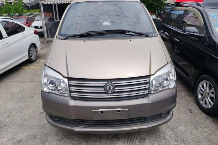 Used FORTHING Lingzhi 2015 M3 1.6L 7-Seater Comfort Model Front