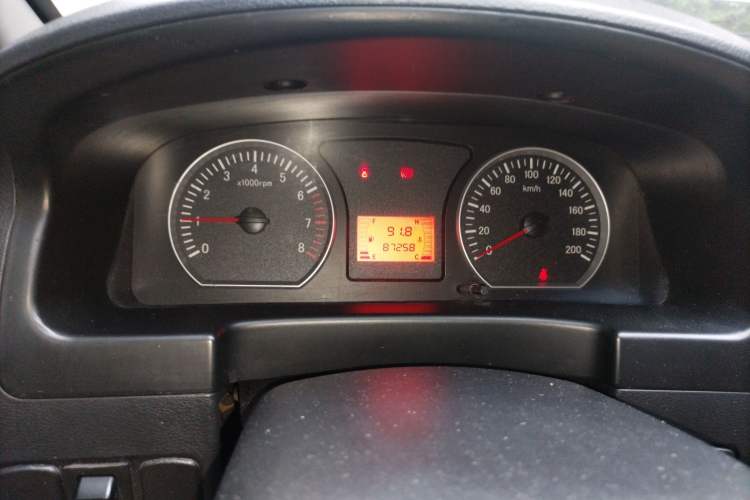 Used FORTHING Lingzhi 2015 V3 1.5L 7-Seater Comfort Model Instrument Cluster